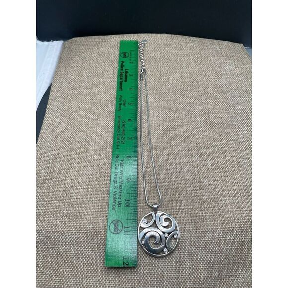 Brighton London Groove Circle Pendant Necklace Scrolled Clear Crystals 16-18" - Picture 6 of 8